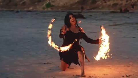 Sunset Fire Spinning 🔥 | Mesmerizing Art in Motion"