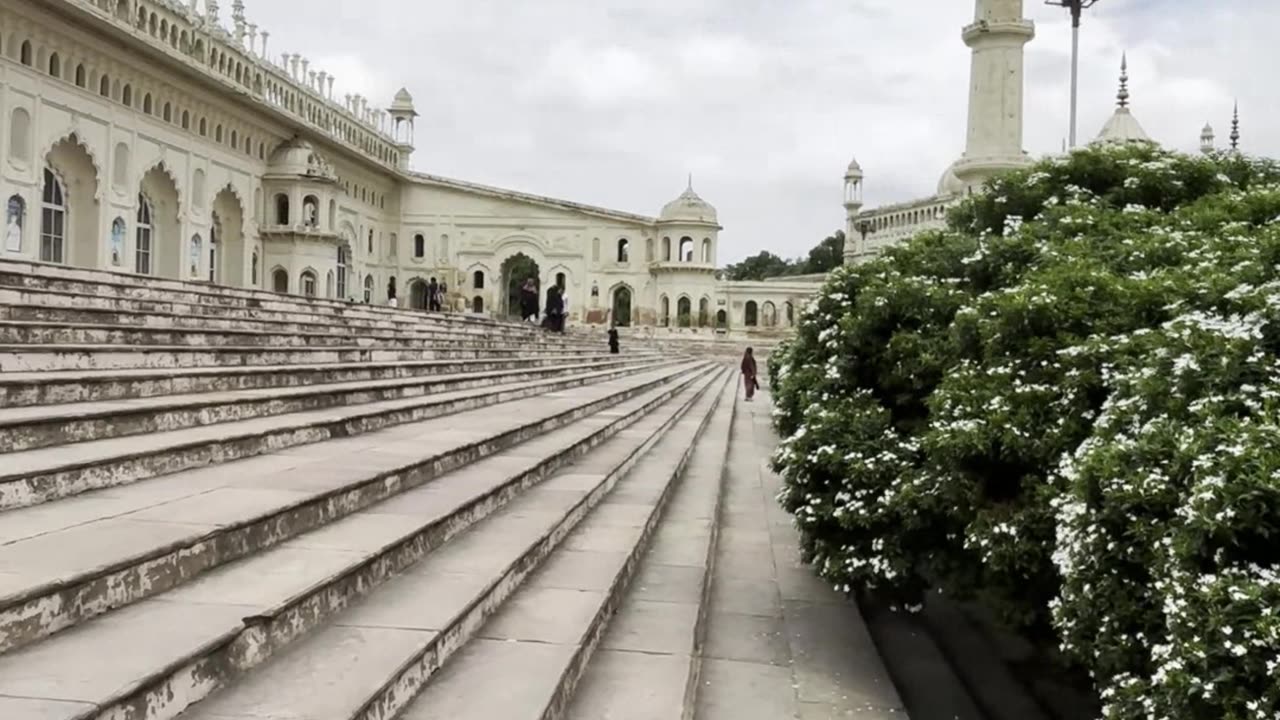 View from Entrance of Bhool Bhulaiyaa!!!
