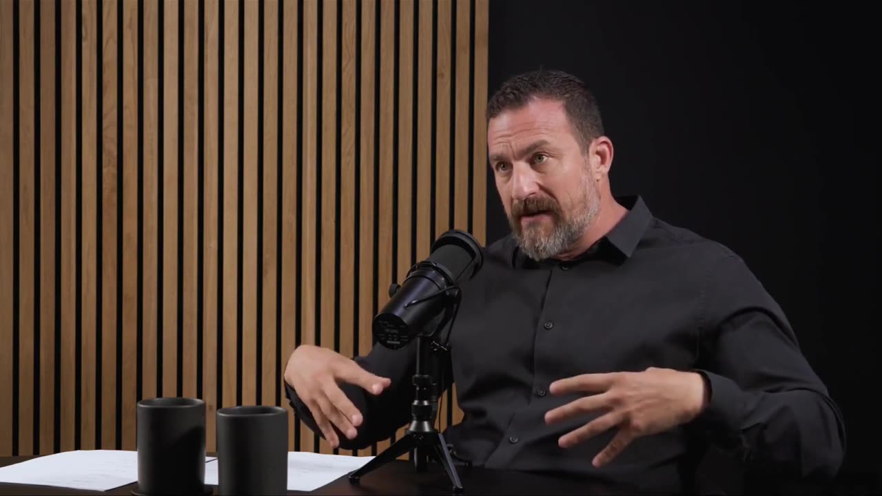 The Morning Wake-Up Call - Tom Segura on Andrew Huberman #adrenaline #exercise #vagusnerve