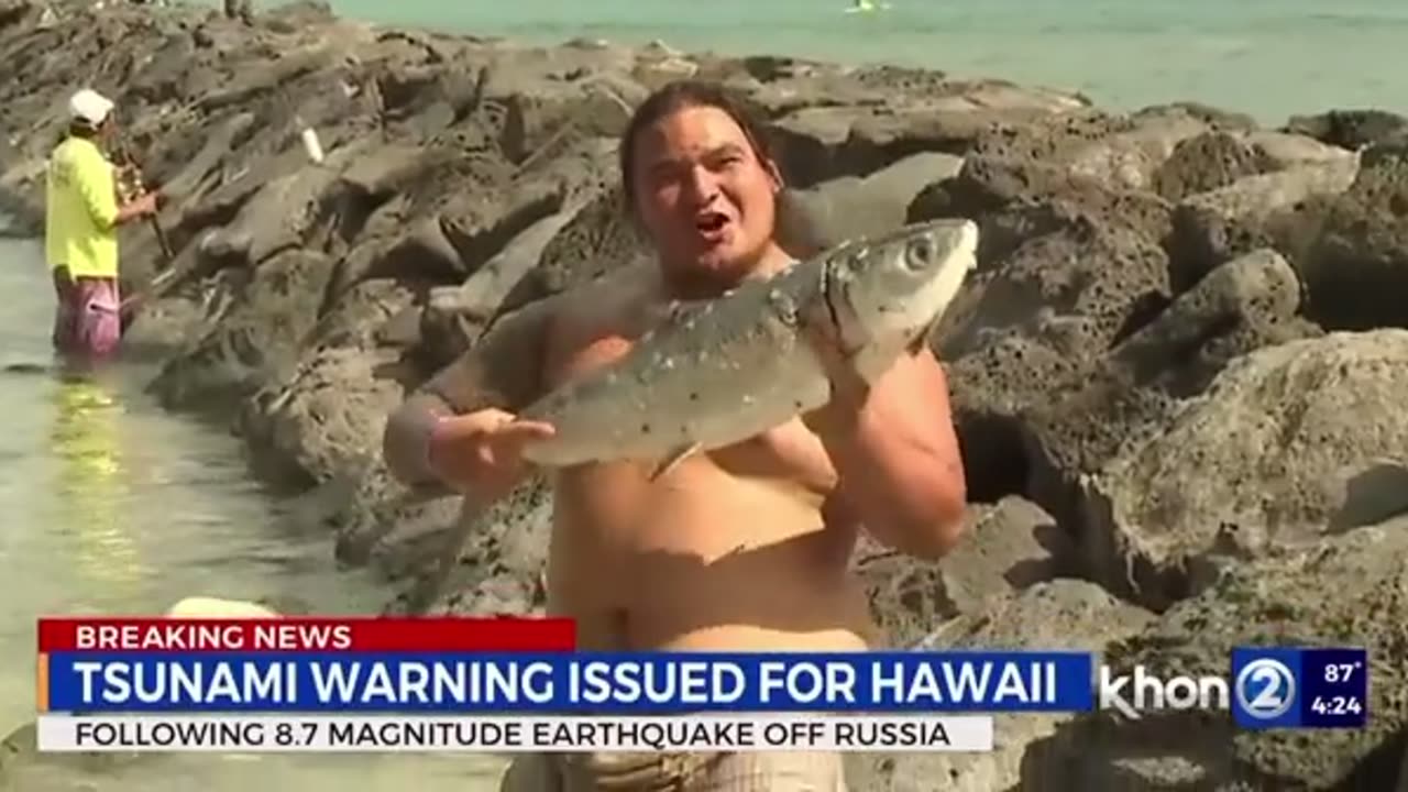 😱🌊 This Tsunami Warning is Incredible! | FunFM
