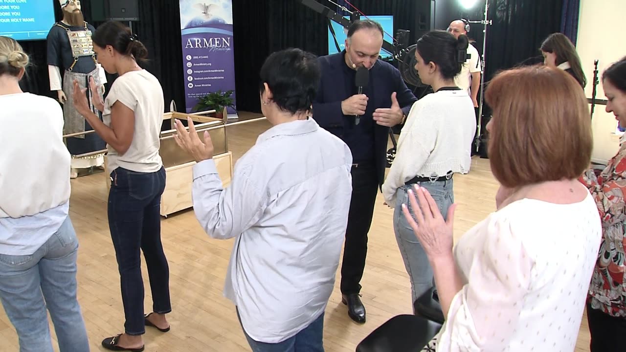 How Sinners & the Righteous Respond to the Presence of The Lord (Armenian)