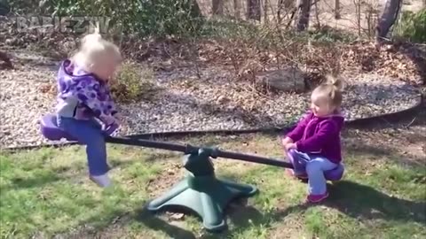 Funniest Twin Baby Videos that will make your whole day happy!