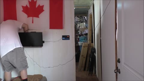 Mylar Blanket Blocks Tv Signals