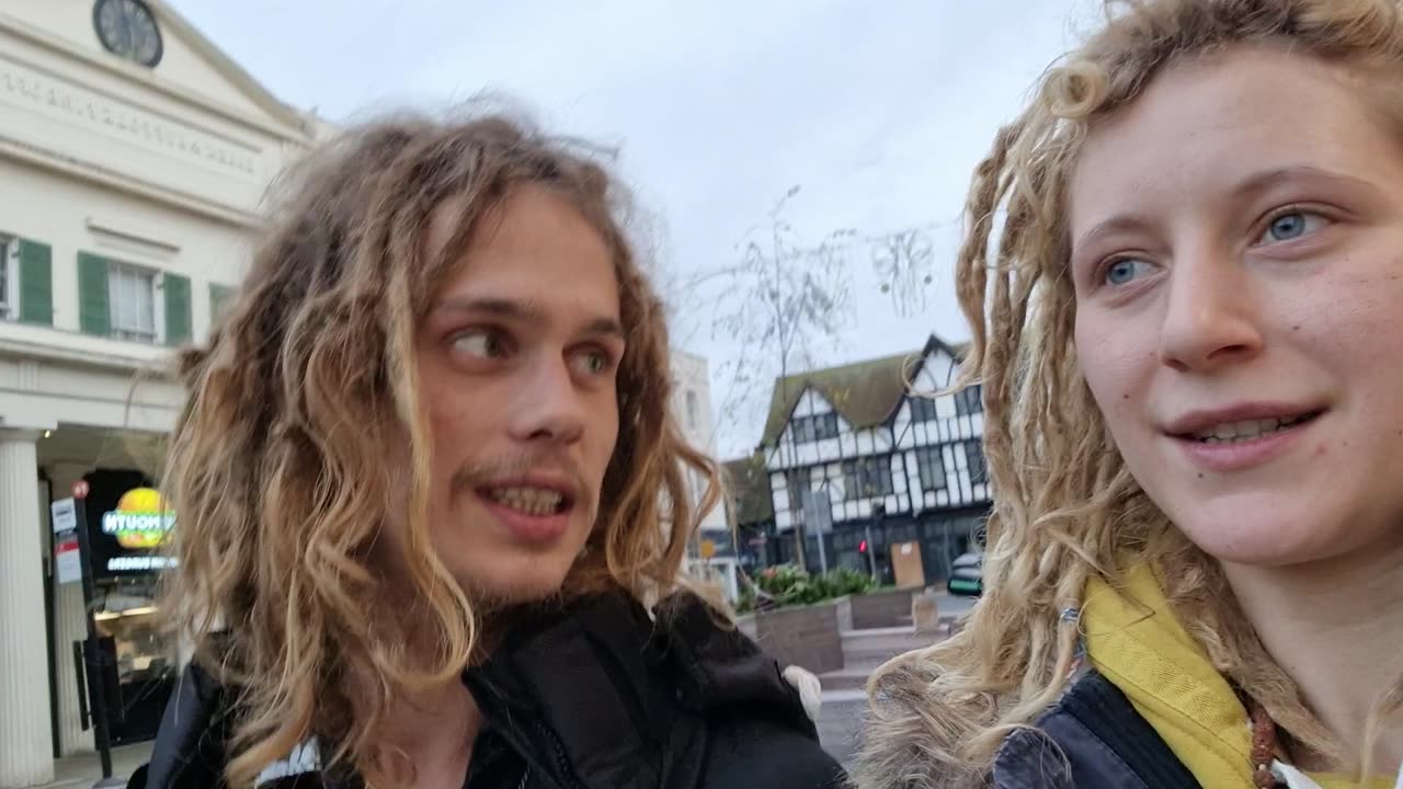 GO WATCH AVATAR 2!!!👁️