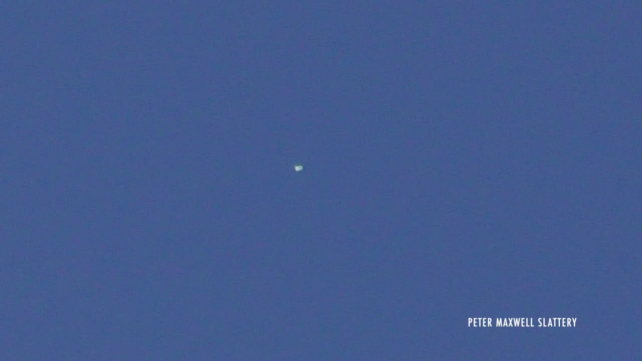 Morphing UFO / UAP over Australia
