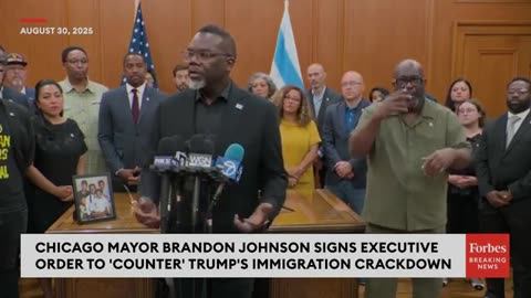 Chicago Mayor Brandon Johnson Accuses Trump Of 'Erratic And Petulant Behavior' During Firey Briefing