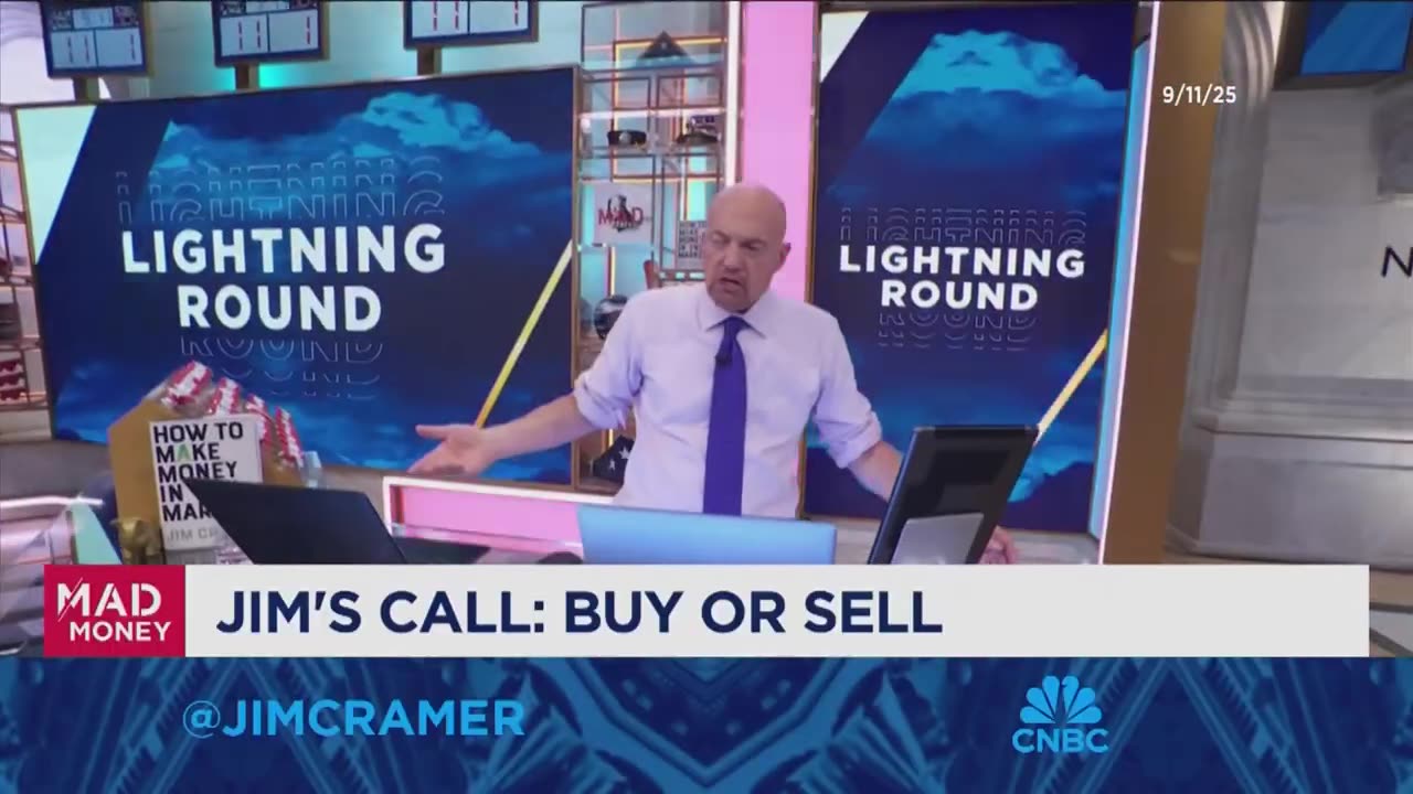 Lightning Round- Canadian National is way too cheap, says Jim Cramer