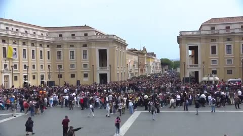 R.I.P. Papst Franziskus - Letzte Fahrt Papamobil Ostersonntag 2025