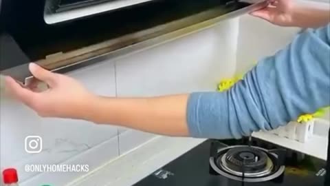 THE MAGICAL USES OF WHITE VINEGAR