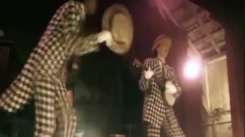 Michael Jackson - Say Say Say by Paul McCartney and Michael Jackson