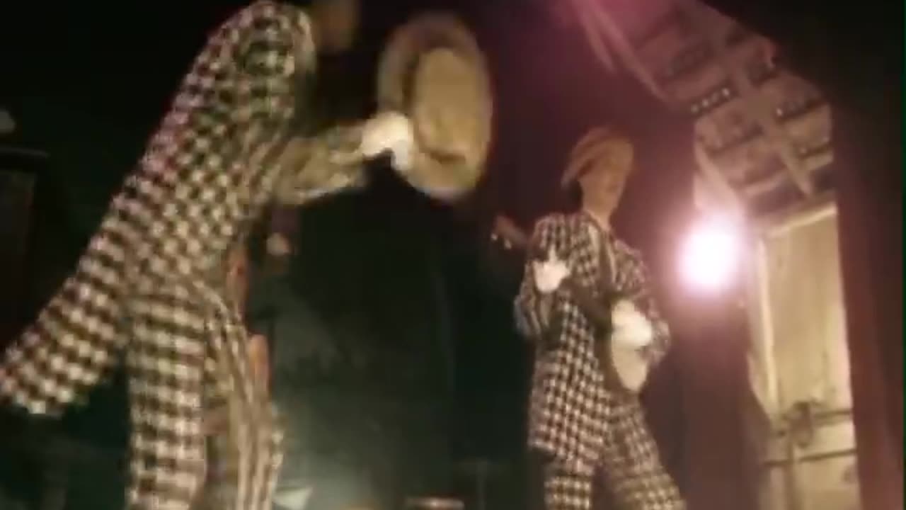 Michael Jackson - Say Say Say by Paul McCartney and Michael Jackson