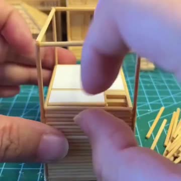 “Built a Tiny Two-Story House Using Just Toothpicks! 🏠✨”