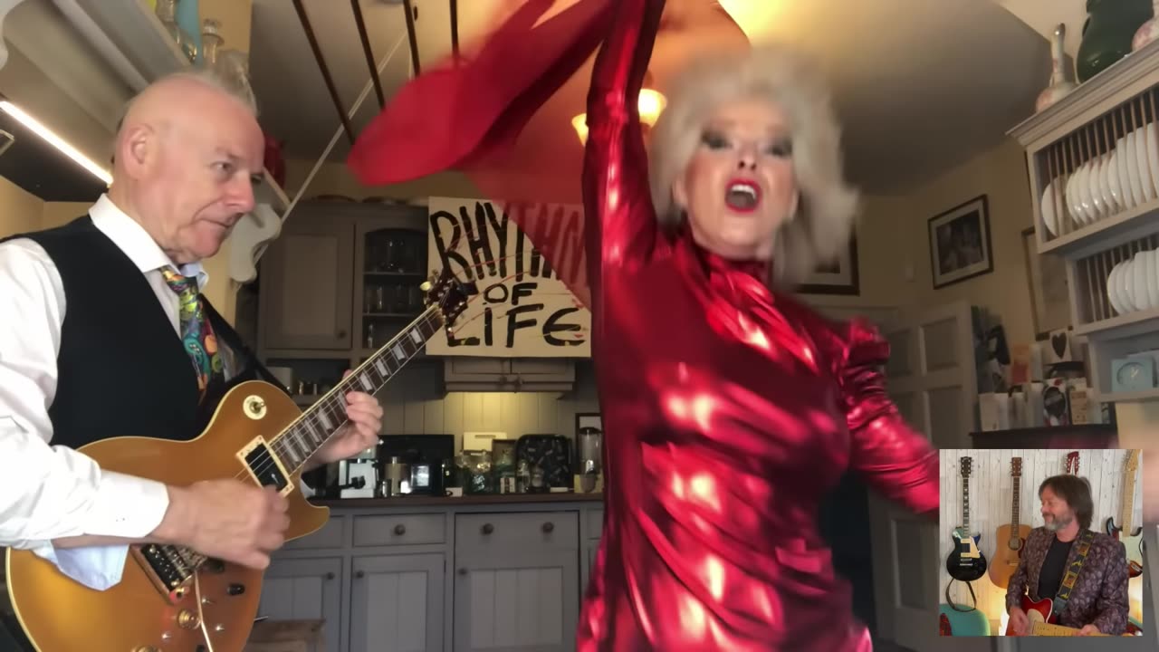 20220619 Toyah & Robert's Sunday Lunch - Slave To The Rhythm [QB1eQkKii4E]
