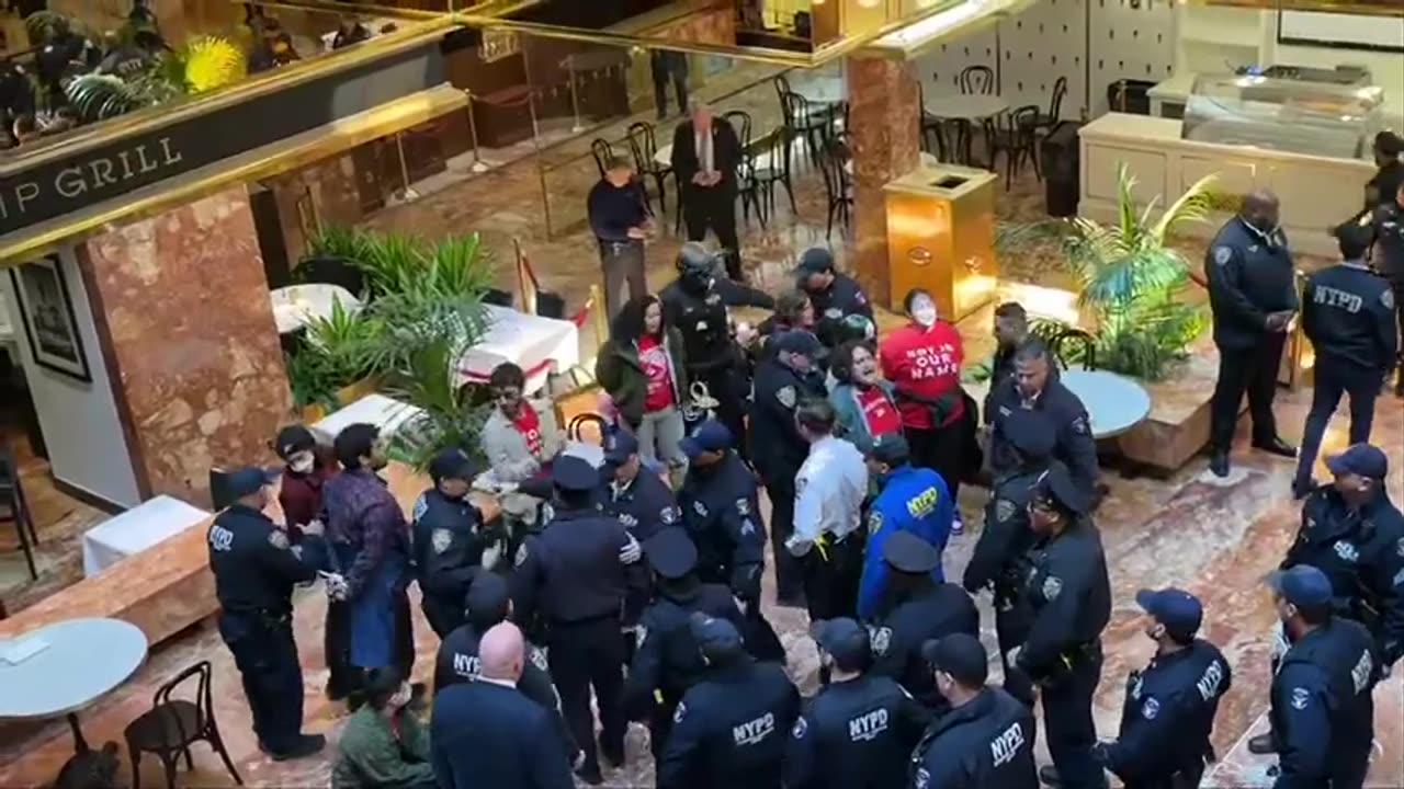 FOX 4 Dallas - Trump Tower protests in NYC | FOX 4 News