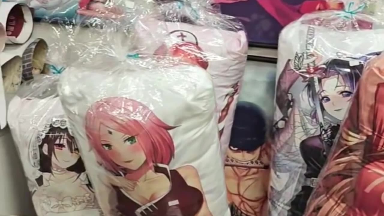 Exploring Tori Kawaii: Hidden Anime & Collectibles Shop on Airport Boulevard ATX