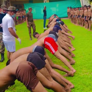 THE WEAKEST MILITARY IN THE WORLD: This is what the Indian army recruitment process looks!