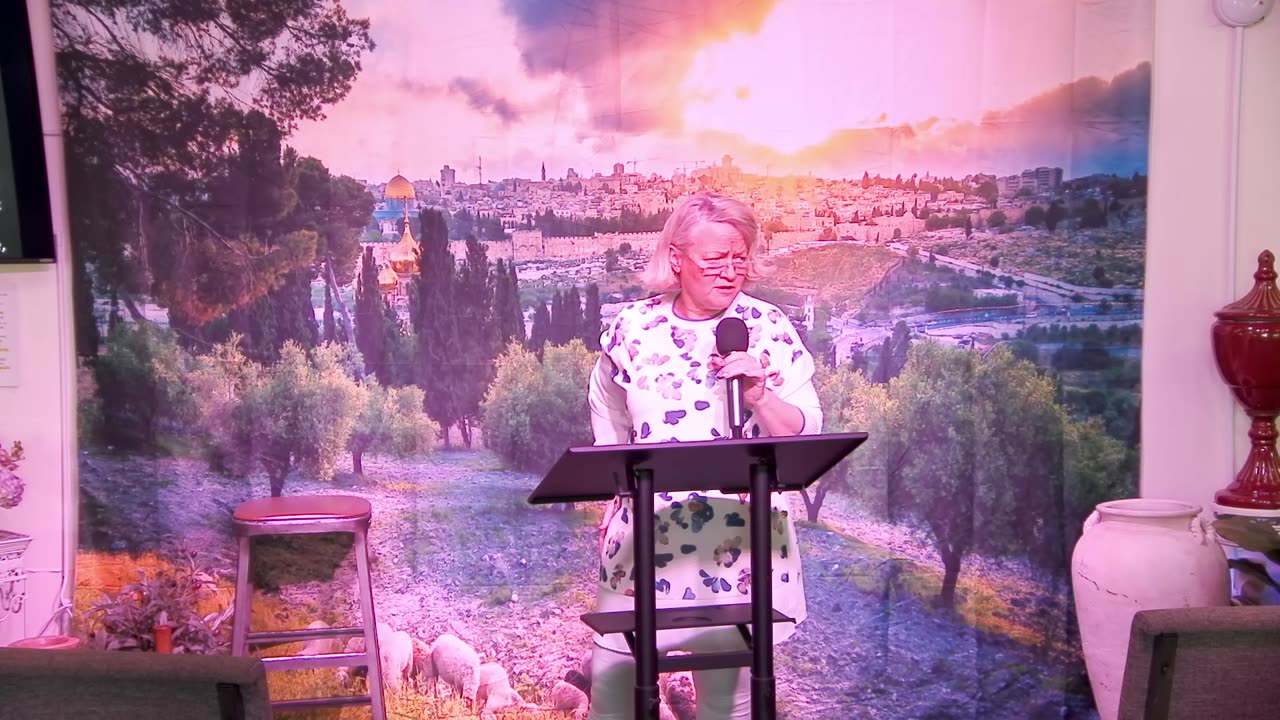 Stephanie and Charleeda Sprinkle Teach About Revelation Thursday, July 31, 2025