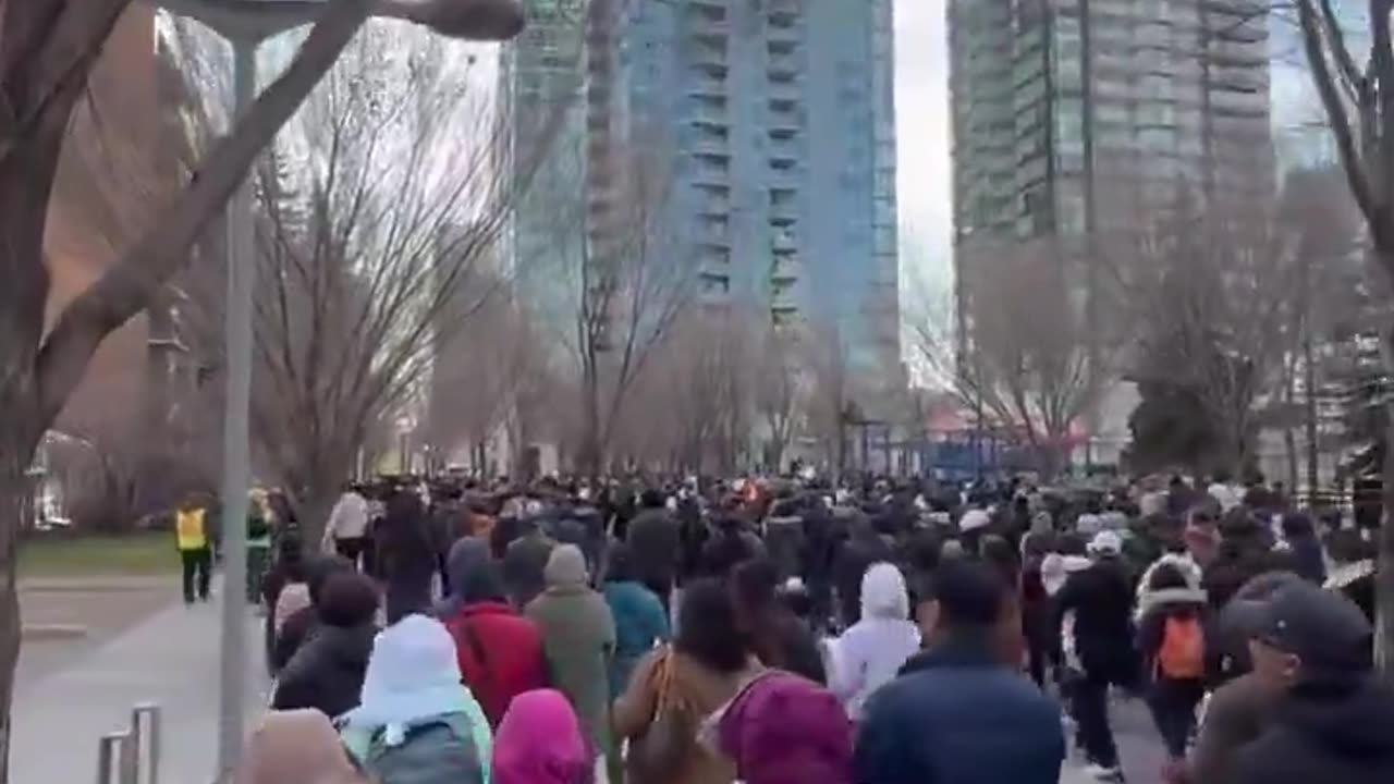 Thousands of Christians march in Alberta, Canada