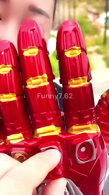 Iron Man's New Infinity Gauntlet from Avengers Endgame