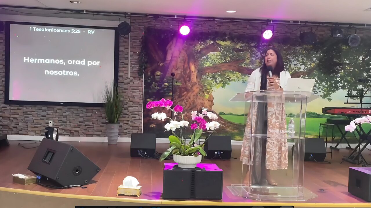 Pastora Ester Asturias. Servicio especial para damas.