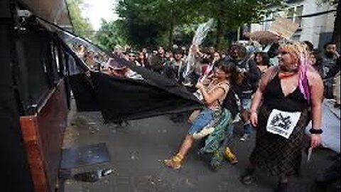 "No More Gringos"... Mexican Rioters Evict Americans