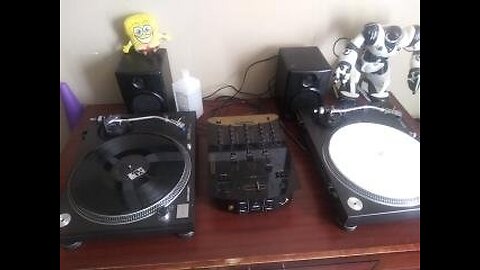 West Dallas 214-My, Robot Wars.