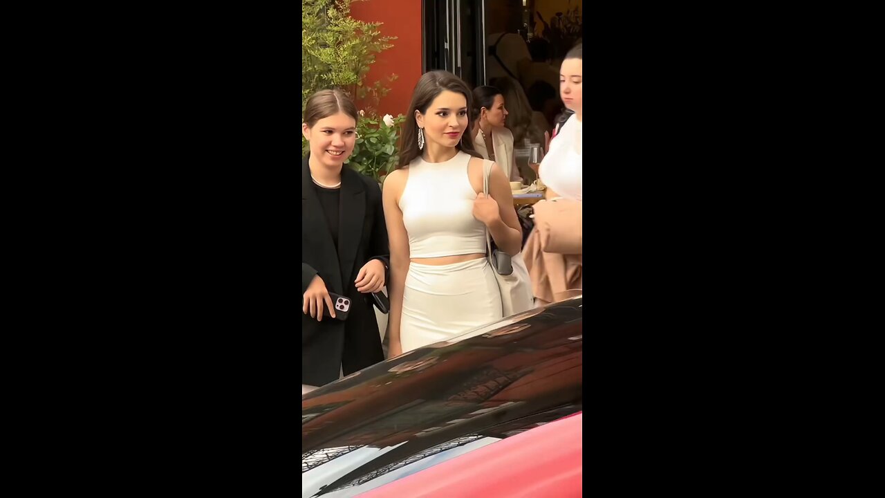 Streets of Russia: Unveiling Everyday