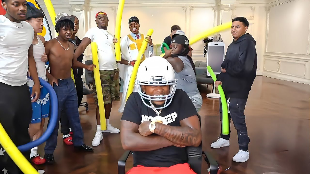 Kai Cenat Plays Extreme Noodle Game With FunnyMike!