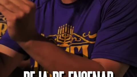 La mujer no debe de poner pantalones