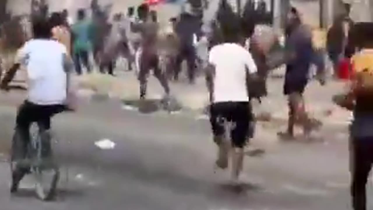 Hamas stealing aid trucks while firing into any Palestinian civilians who try to stop them.