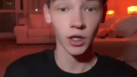 What It's Like Living in Moscow – Room Edition 🛋️.