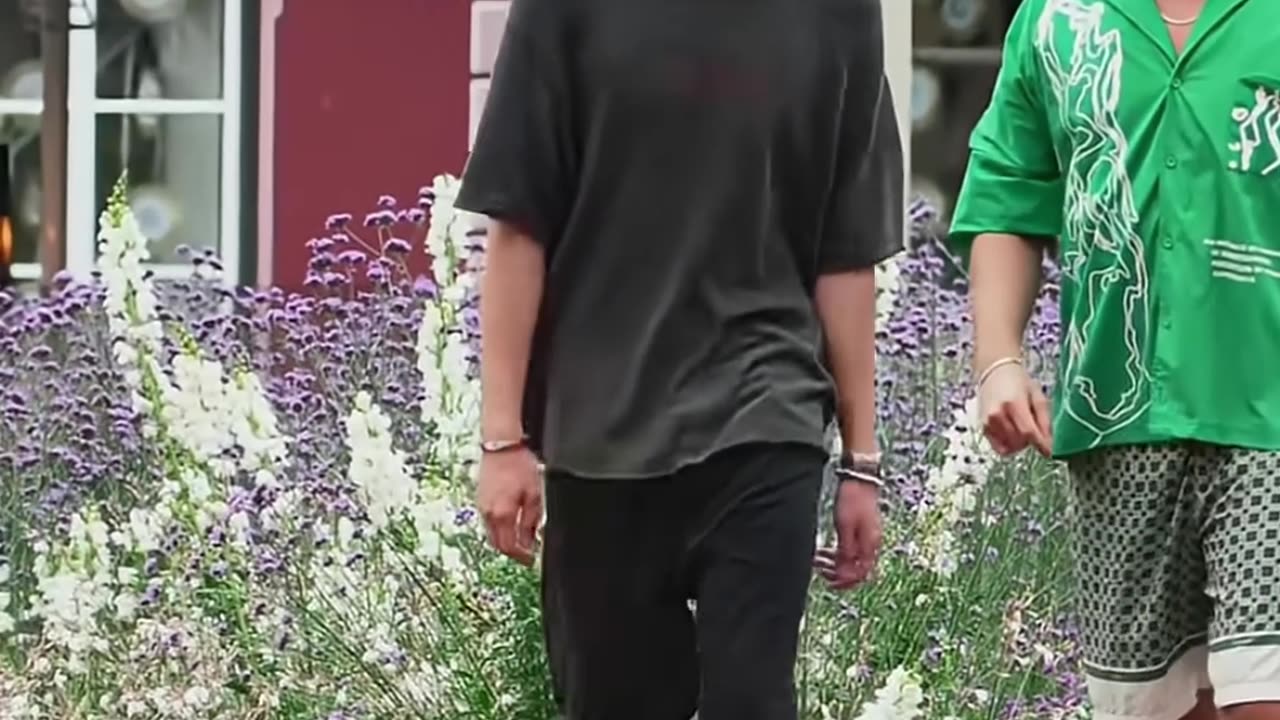 Could you pull off a walk like that