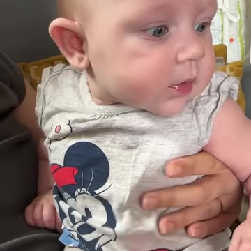 am i cute? sleepy newborn vibes 😴💭 #babykayla #cutebabyvideos