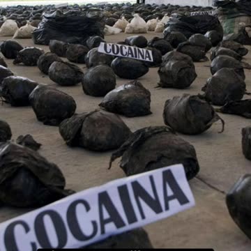 Trump suspende toda ayuda a Colombia y acusa a Gustavo Petro de narcotráfico