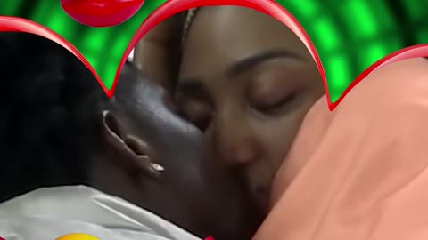 Koyin and Sultana's kiss.