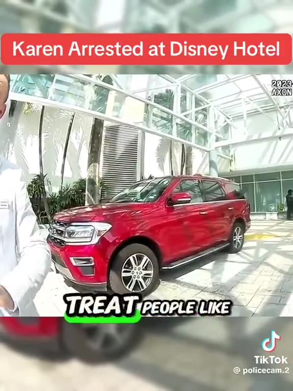 The Ultimate Karen Puts All Other Karens to Shame