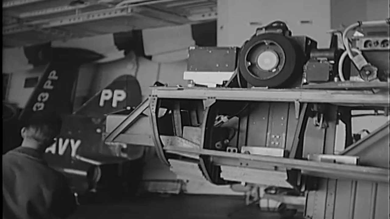 INTERDICTION BOMBING USS PRINCETON (CV... - INTERDICTION BOMBING USS PRINCETON (CV-37) - 428-npc-559