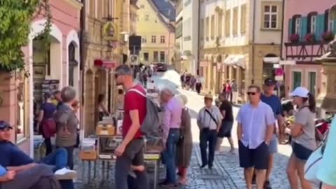 🚨🇩🇪 Germany 16 years ago.