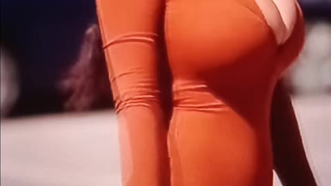 Glorious knockers go bounce bounce