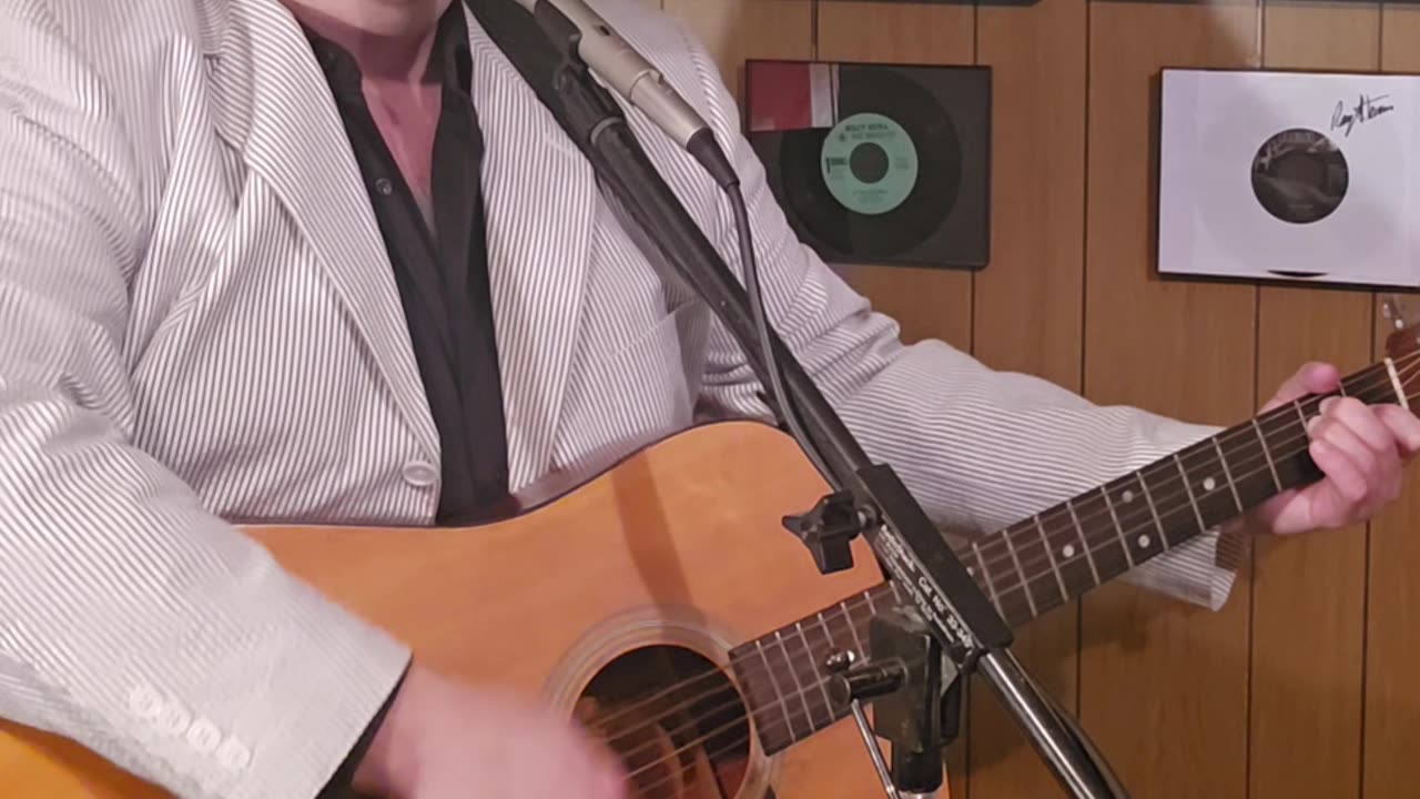 Trent Page plays Gene Summers.