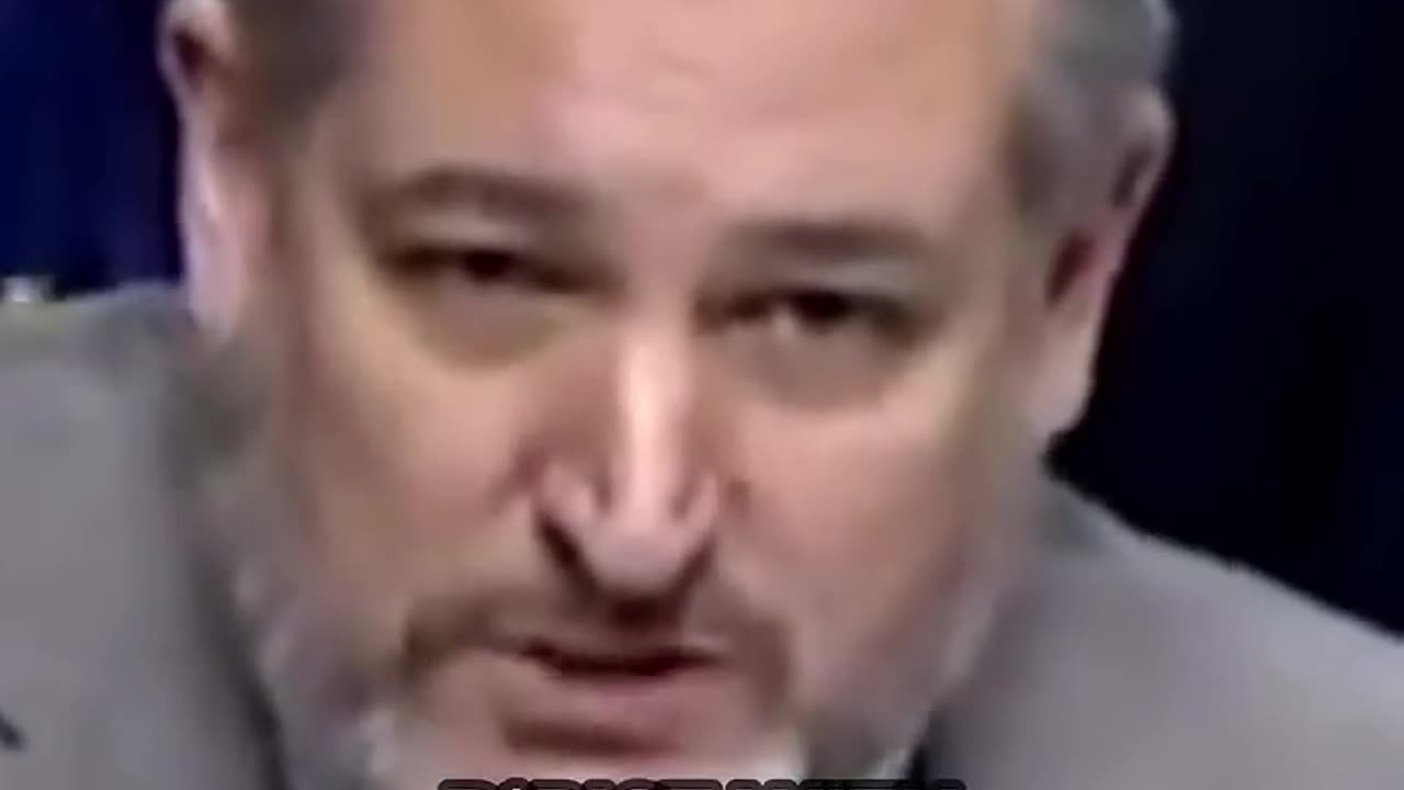 Joe Rogan Reacts To Ted Cruz Destroying Woke Judge