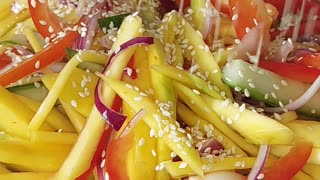 Do you know this? 20 minute Thai Mango Salad 😍