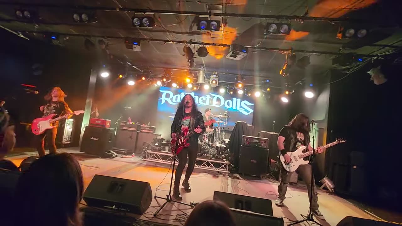 Ratchet dolls ( live)