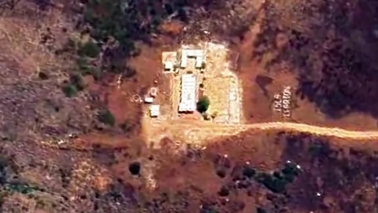 Can someone anyone explain to me what this is please 😭