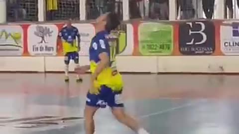 The Beauty of Futsal Skills!
