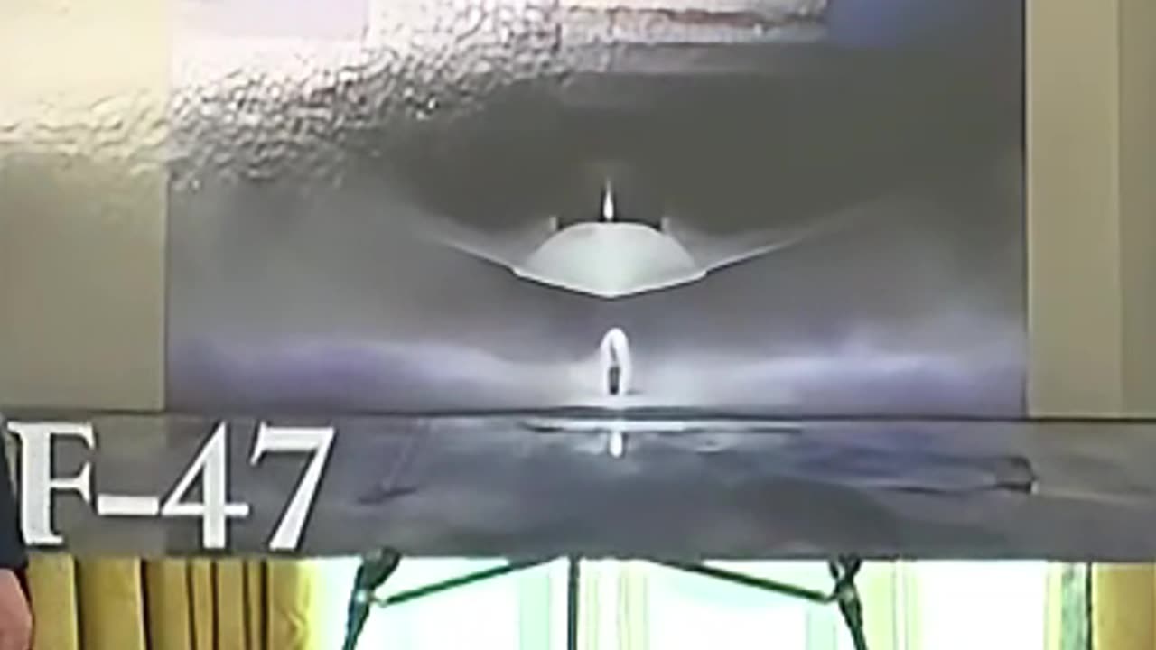 President Donald Trump Unveils the F-47: A Drone Powerhouse with Game-Changing Stealth Tech! #SHORTS