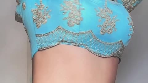 Limit me rahiyega ☺️🤤 #hotdance #bhabhidance #sexybhabhi #rumbletrending #trending #viral