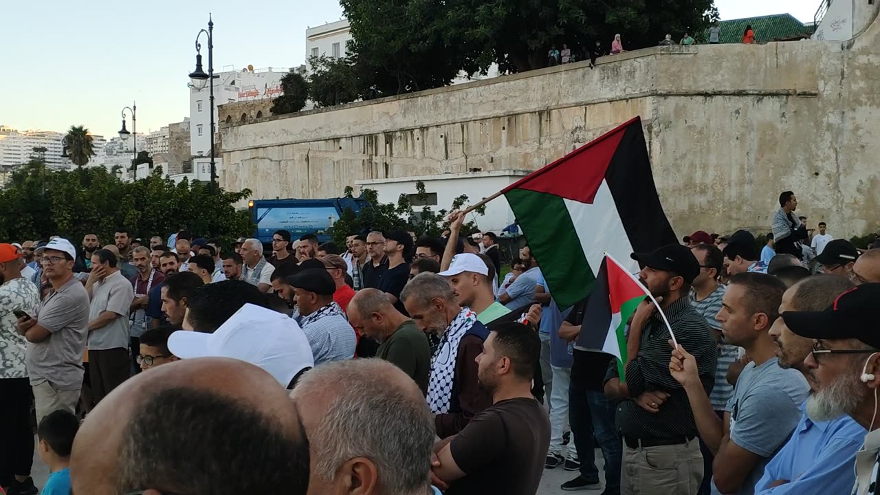 مسيرة شعبية بطنجة دعما لأسطول الصمود إستنكارا لإستمرار تجويع وحصار غزة 14 09 2025 خذلوك يا غزة