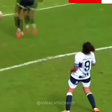 Why I Watch Women's Football 😅😍 ft.WORLD'S Most Beautiful Female Football Player! #soccer #football