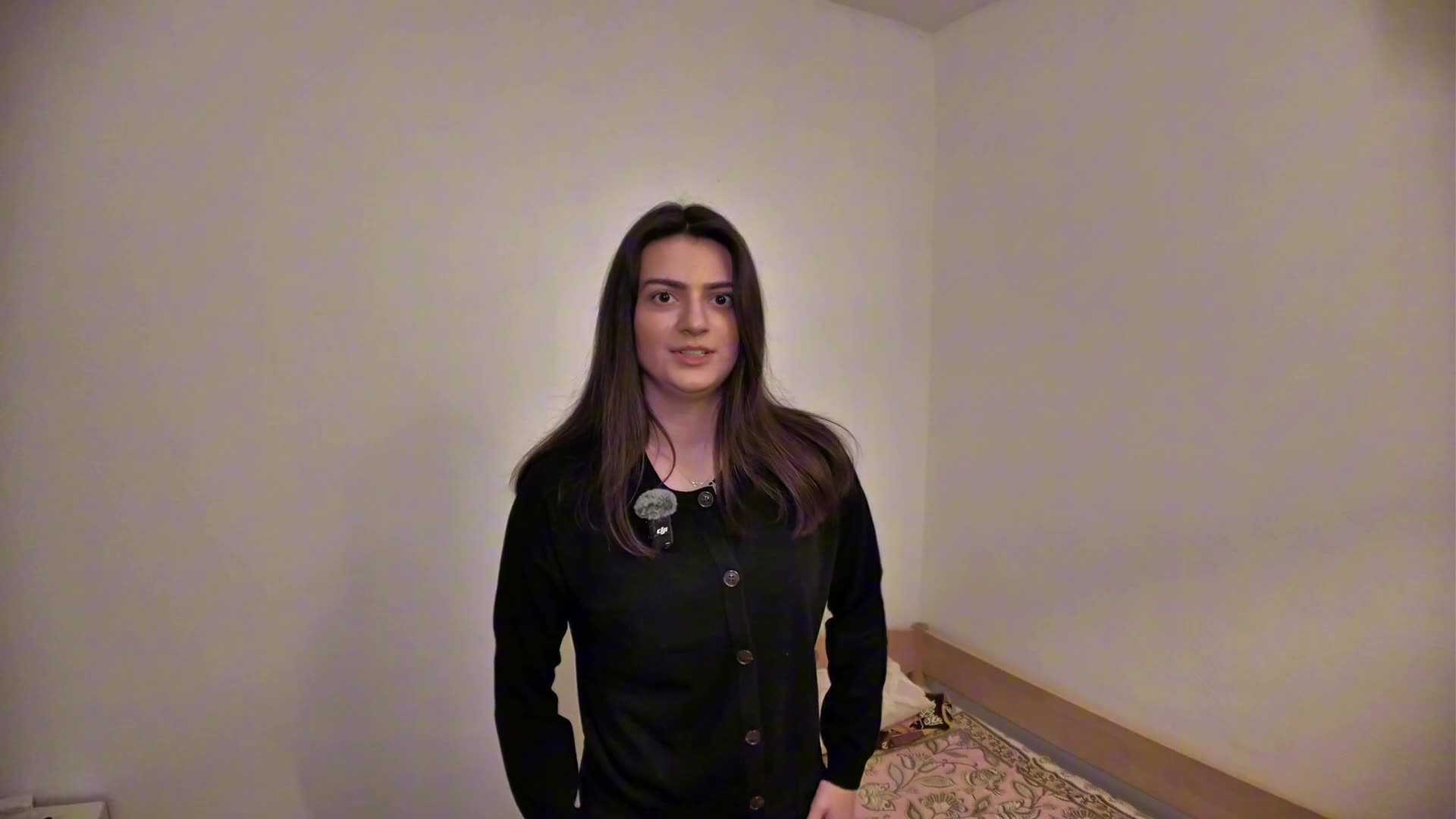 GÜNSTIGES vs TEURES AIRBNB!! Das habe ich nicht erwartet.. 😱🏚️